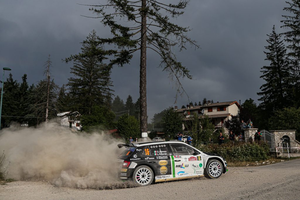 Basso sale in cattedra dopo una mattinata di colpi di scena